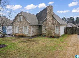 860 Barkley Dr, Alabaster, AL 35007