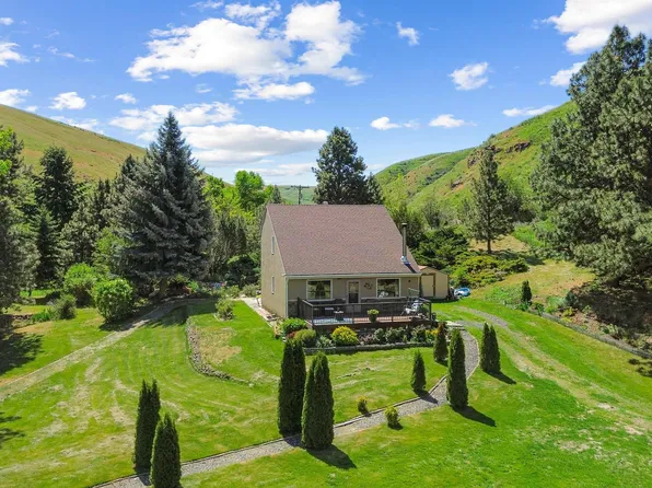 60 Pataha Canyon Ln, Pomeroy, WA 99347