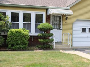 150 Sunset Rd #A, Whiting, NJ 08759