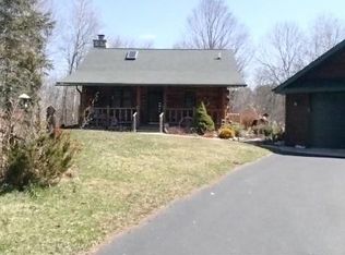 N6180 Nursery Ln, Bowler, WI 54416