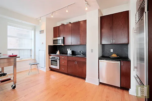 Sold by Halstead Real Estate | media 8