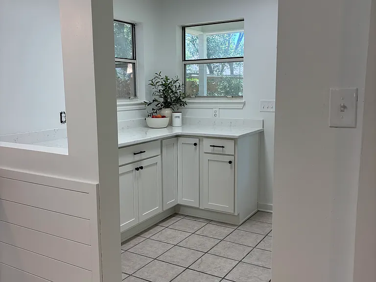 14 Bay Dr NE — Photo 25