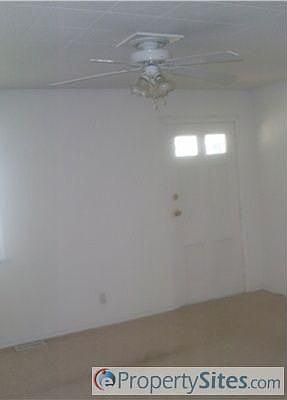 3rd image of 7522 Yorktown Dr