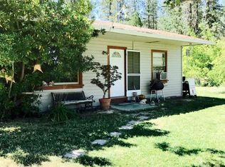 970 Cedar Flat Rd, Williams, OR 97544