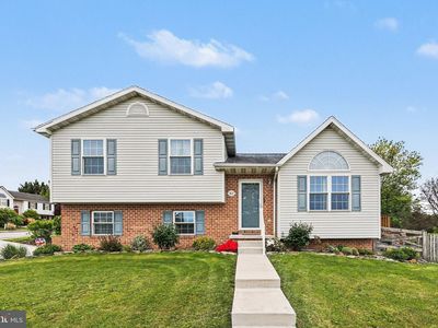417 S Columbus Ave, Littlestown, PA, 17340