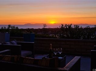 23 Carmel Bay Dr, Corona Del Mar, CA 92625