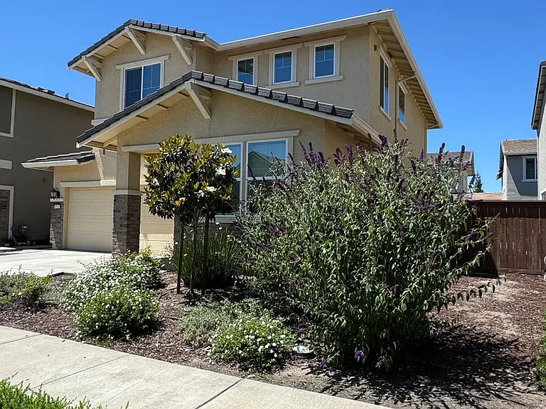 4519 White Sage St — Photo 3