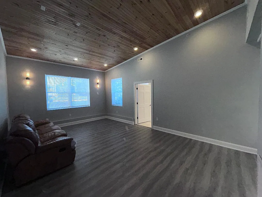 Studio, $1,450 — Photo 4