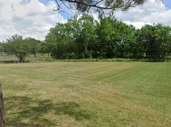 820 Willowby St, Bay City, TX 77414