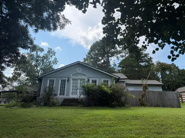 60 Mountain View Ln, Ringgold, GA 30736