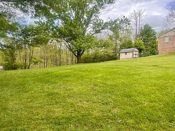 3rd image of LOT 14 Blackwell St