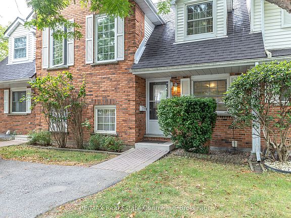 2nd image of 129 Victoria Rd N #74