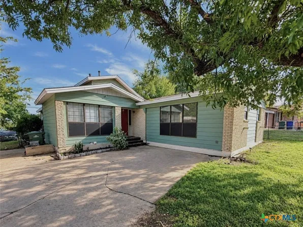2401 Crescent Dr, Copperas Cove, TX 76522