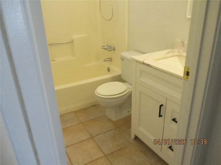 363 Rio Grande Ct #B — Photo 13
