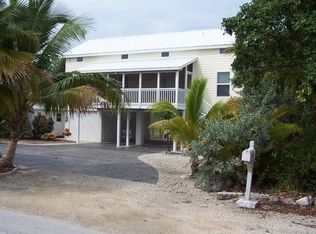 978 Gulf Dr, Summerland Key, FL 33042