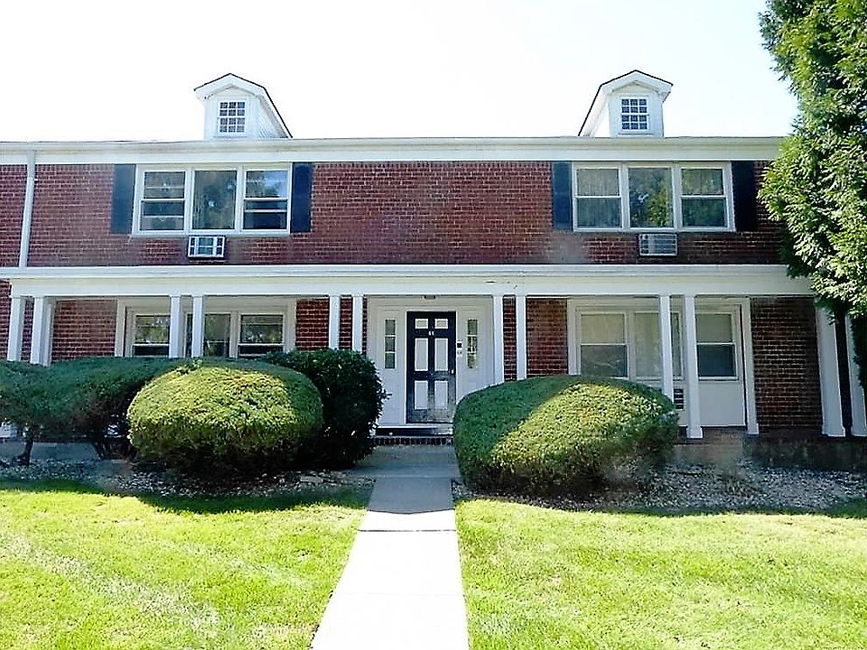 1st image of 44 Bon Aire Cir APT 1915