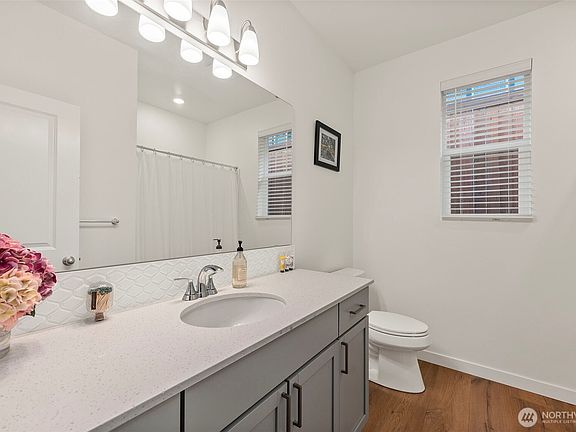 5th image of 17843 126th Street E