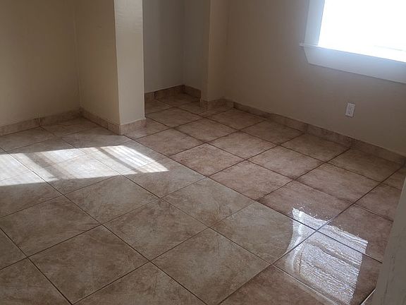 5th image of 6905 NW 13th St #12D