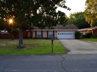 727 Saint Thomas Cv, Niceville, FL 32578