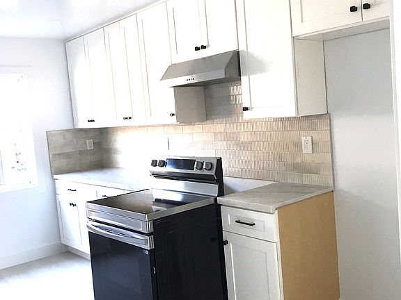 4th image of 1823 Woodland Ave #1823