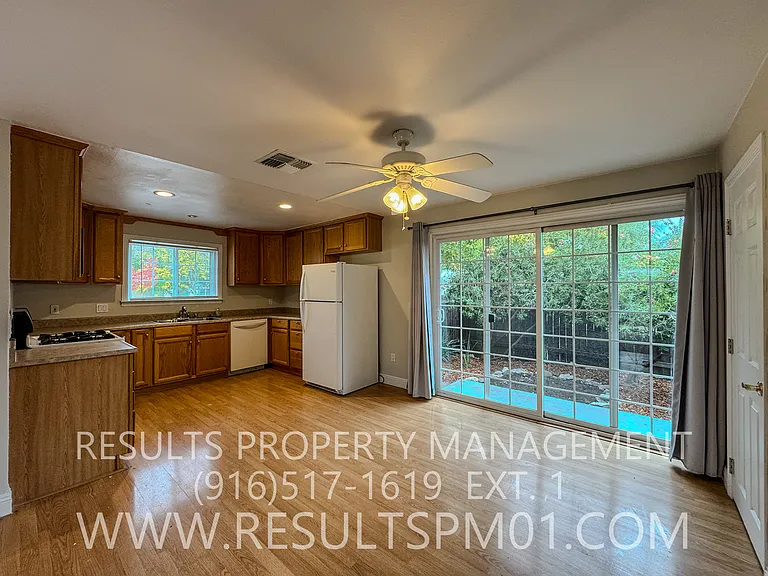 5636 Butano Way — Photo 18