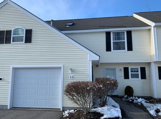 44 Cumberland Ln #11, Gorham, ME 04038