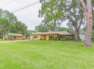 7004 W Creek Dr, Tampa, FL 33615