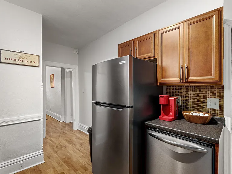 303 Kathleen St — Photo 18