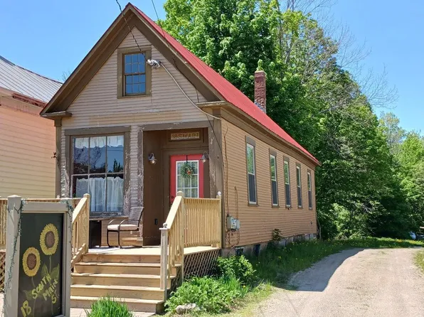 18 S Main Street, Andover, ME 04216