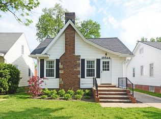 19544 Shoreland Ave, Rocky River, OH 44116