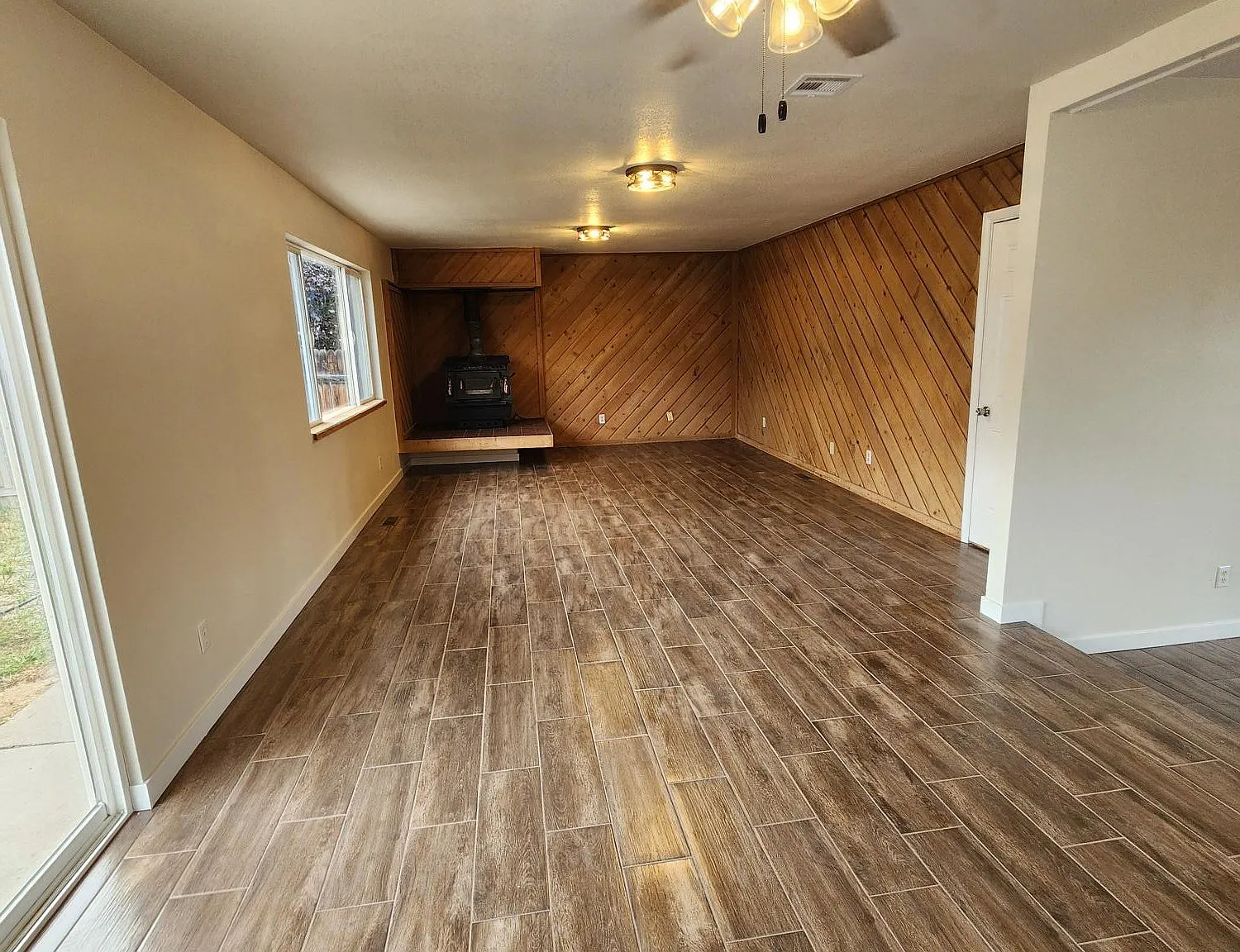 2389 Ridge Circle Drive — Photo 4