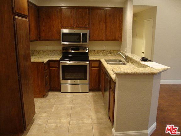 5th image of 8725 Beckenham Ln Unit N
