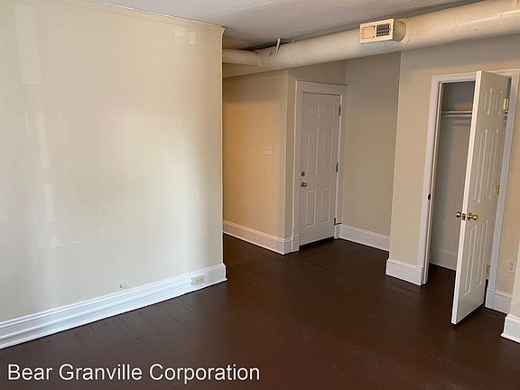 5th image of 11 S Robinson St APT D