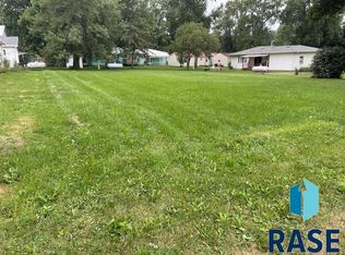 510 Geiser St, Larchwood, IA 51241