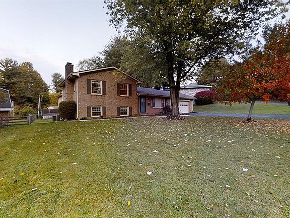 2nd image of 1609 Gayle Dr