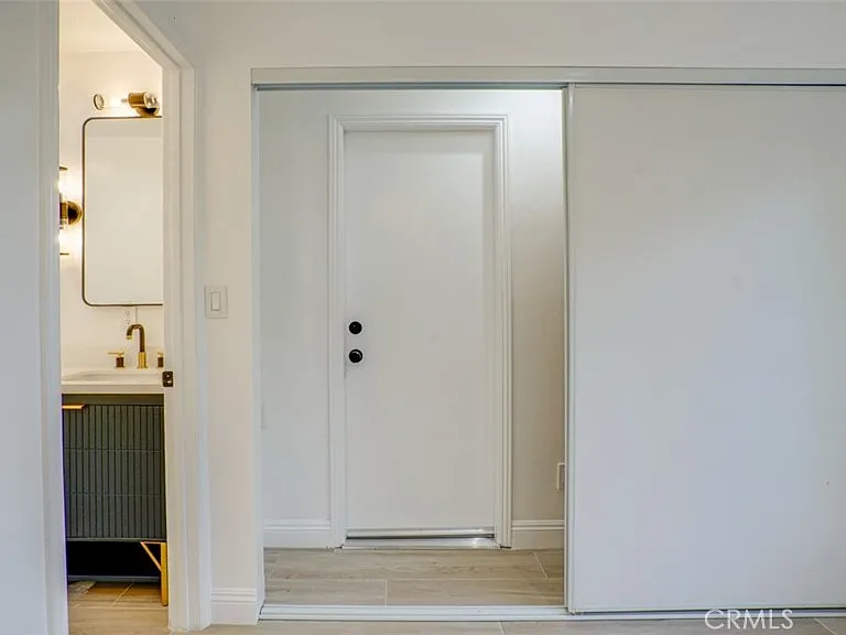 24306 Gilmore St — Photo 33