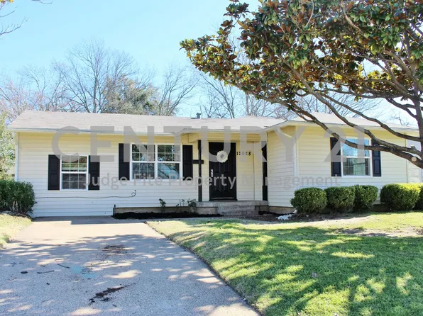 12028 Hoblitzelle Dr, Dallas, TX 75243