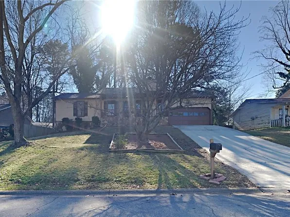 5278 Downs Way, Norcross, GA 30093