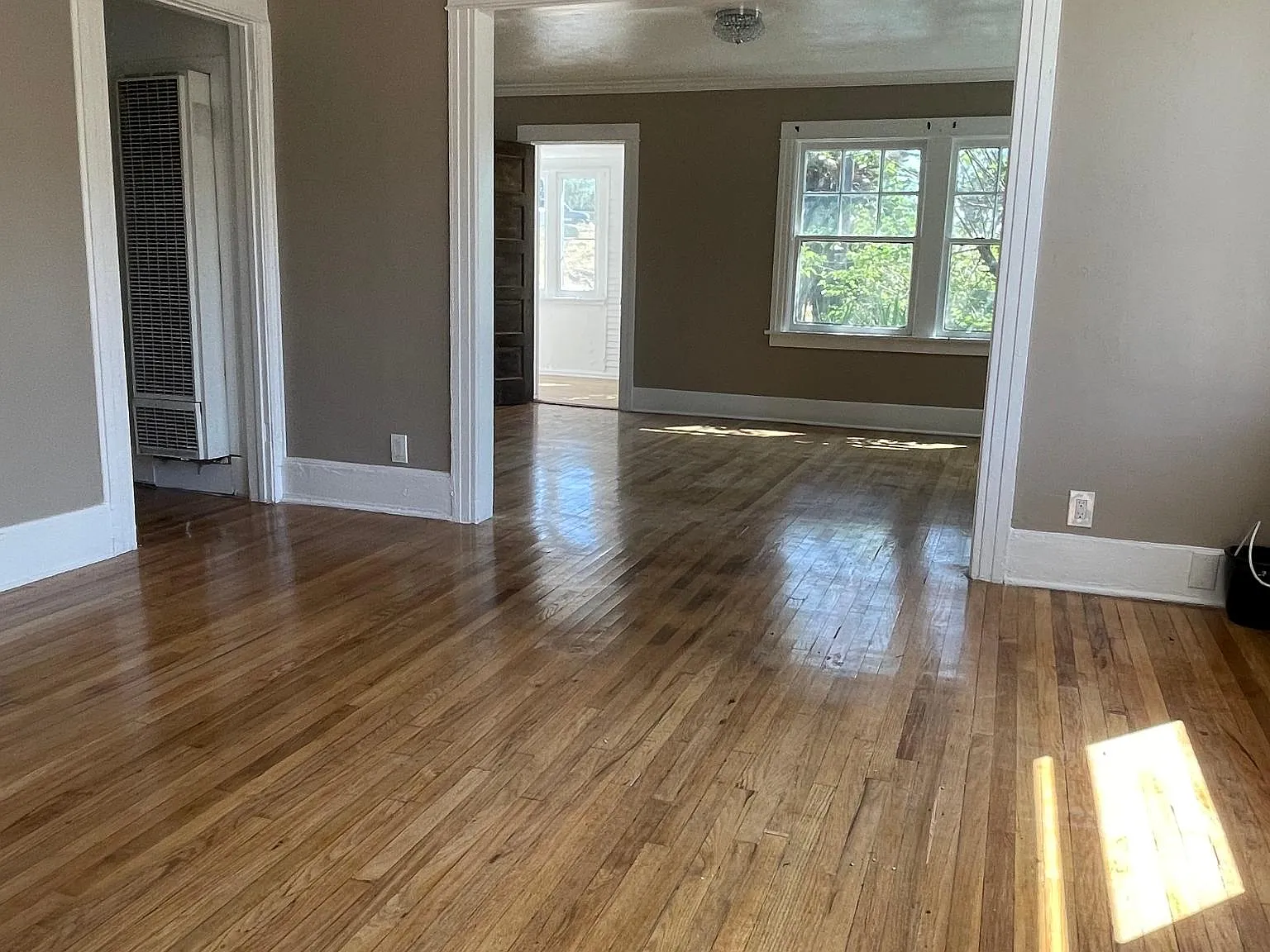723 N. Normandie Ave. — Photo 3