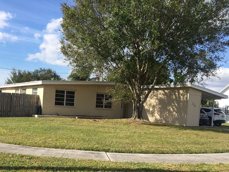 1st image of 775 Carissa Dr