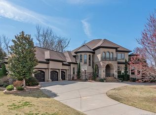 1300 Venetian Way Dr, Waxhaw, NC 28173