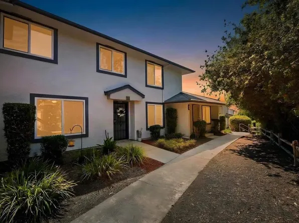 10656 King Phillip Ct, Santee, CA 92071