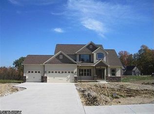 6065 Upland Ridge Dr, Medina, OH 44256