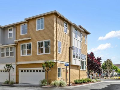 201 Keech Dr, Redwood City, CA, 94065