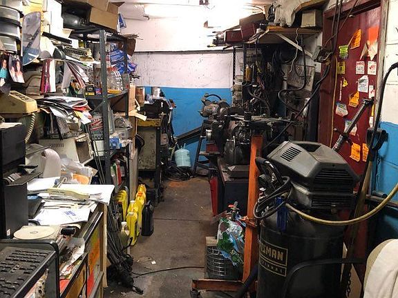4th image of 1444 62nd St