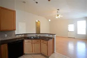 Building Photo - 25202 Diamond Ranch Dr