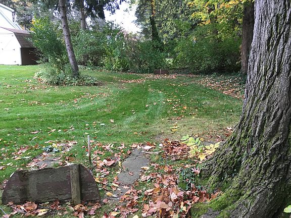 5th image of 89 Woodward Dr