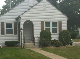 323 Bertch Ave, Waterloo, IA 50702