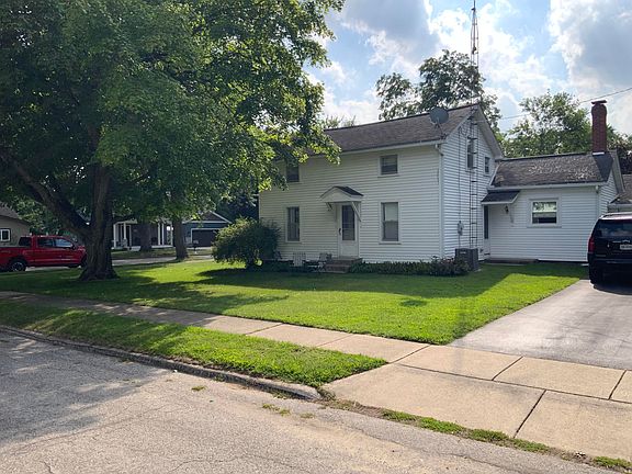 3rd image of 204 Litchfield St