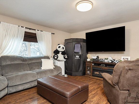 5th image of 310 Steelhead Rd